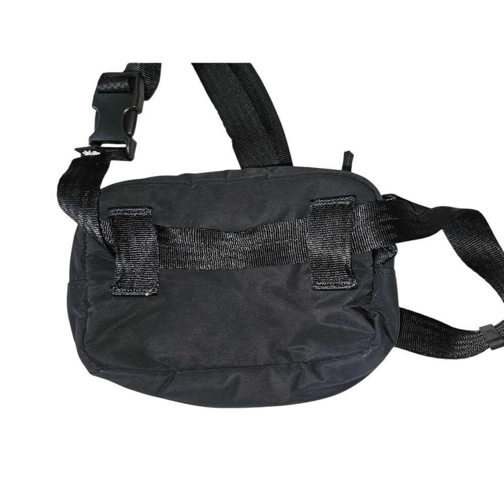 Athleta Black Belt Bag Minimalist Design Durable Nylon Washable Fabric - Picture 2 of 7